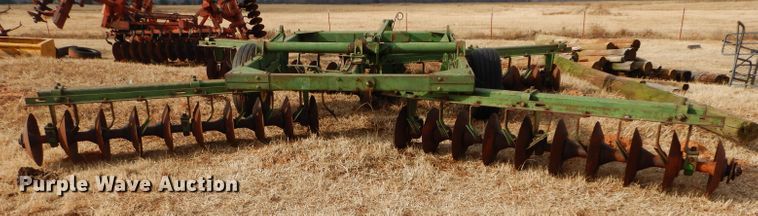 image for item GF9921 John Deere double off-set disk
