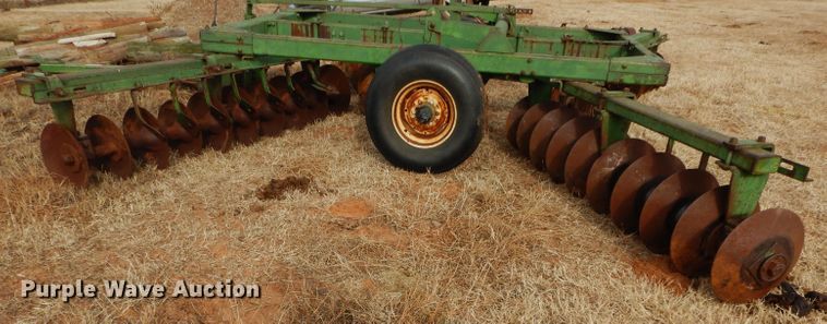image for item GF9921 John Deere double off-set disk