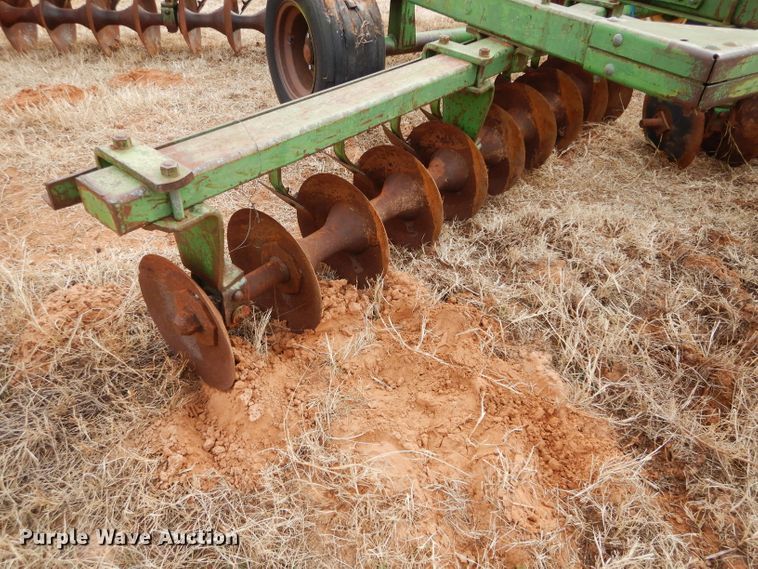 image for item GF9921 John Deere double off-set disk