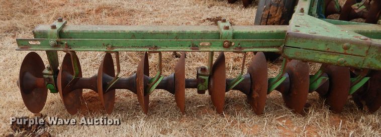 image for item GF9921 John Deere double off-set disk