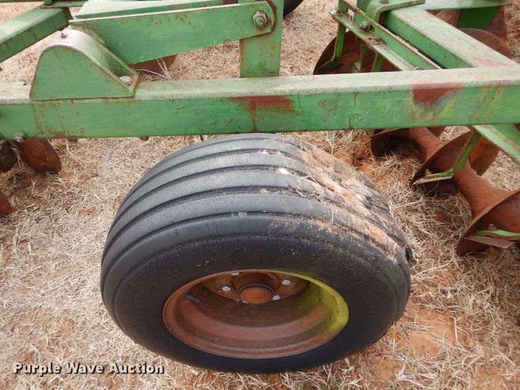 image for item GF9921 John Deere double off-set disk