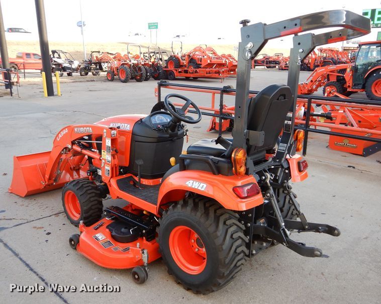 image for item GF9924 2018 Kubota BX2380 tractor