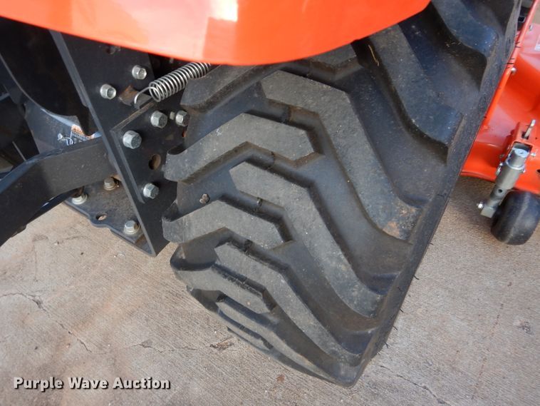 image for item GF9924 2018 Kubota BX2380 tractor