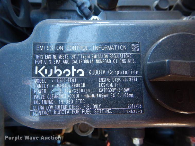 image for item GF9924 2018 Kubota BX2380 tractor