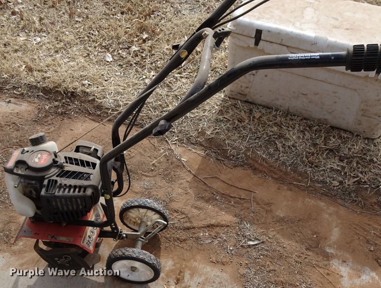 image for item GI9762 Lawn equipment