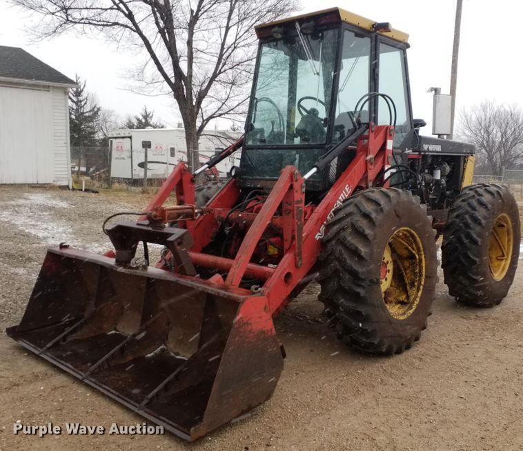 image for item GJ9162 Versatile 276 4WD tractor