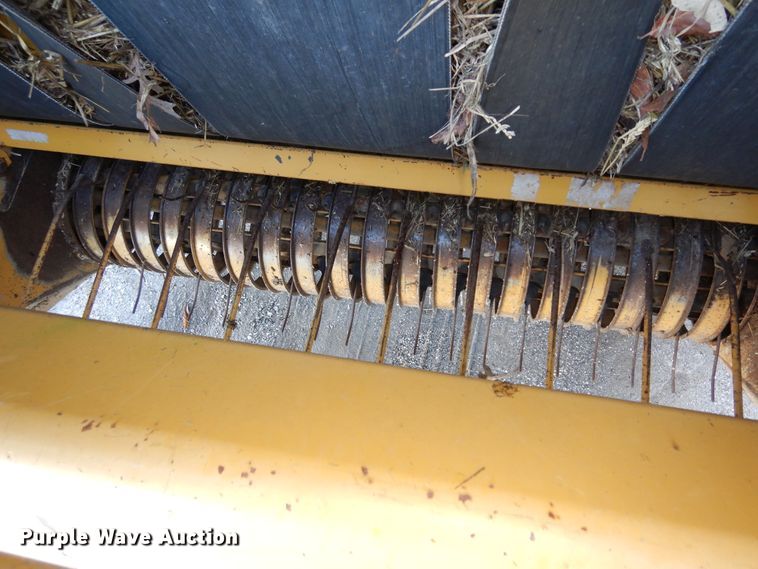 image for item H1210 1993 Vermeer 605 round baler