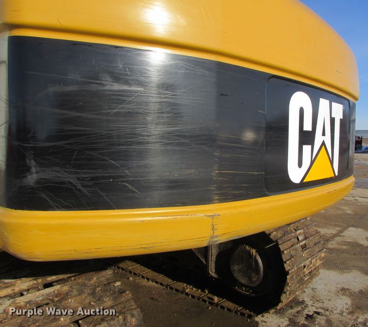 image for item DA8341 2004 Caterpillar 315C L excavator
