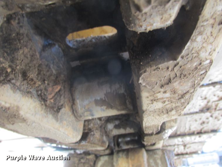 image for item DA8341 2004 Caterpillar 315C L excavator