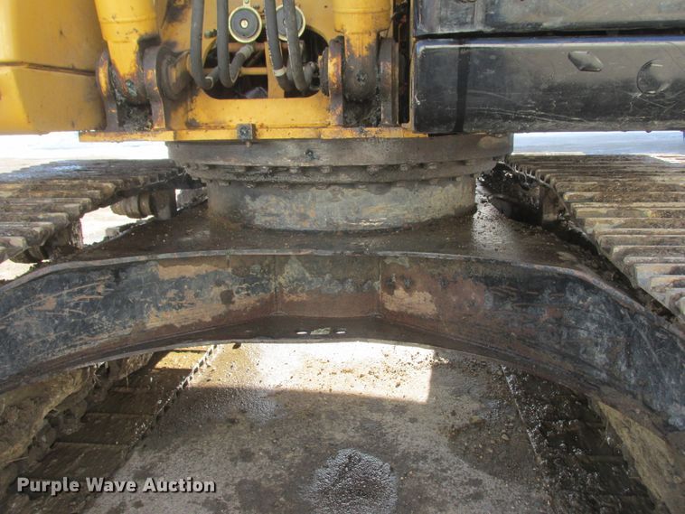 image for item DA8341 2004 Caterpillar 315C L excavator