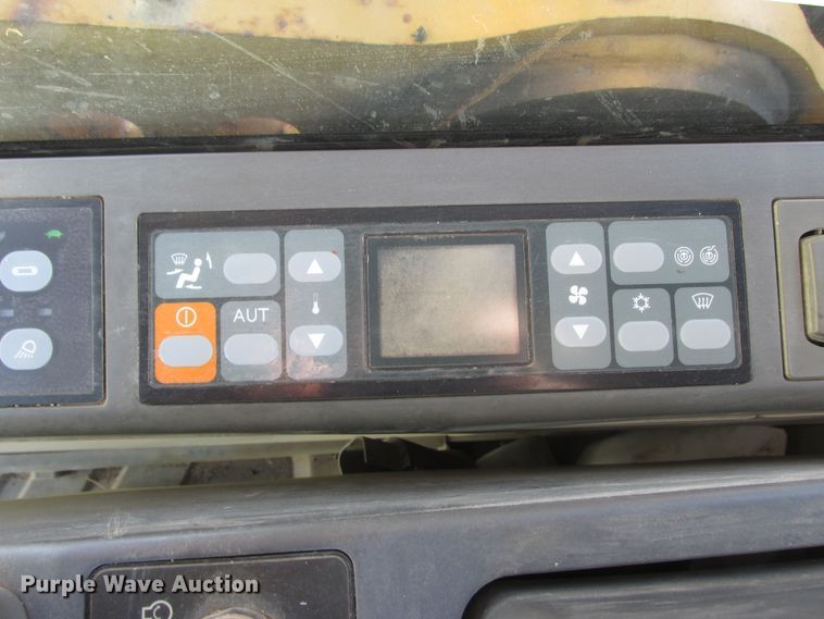 image for item DA8341 2004 Caterpillar 315C L excavator