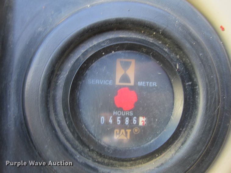 image for item DA8341 2004 Caterpillar 315C L excavator