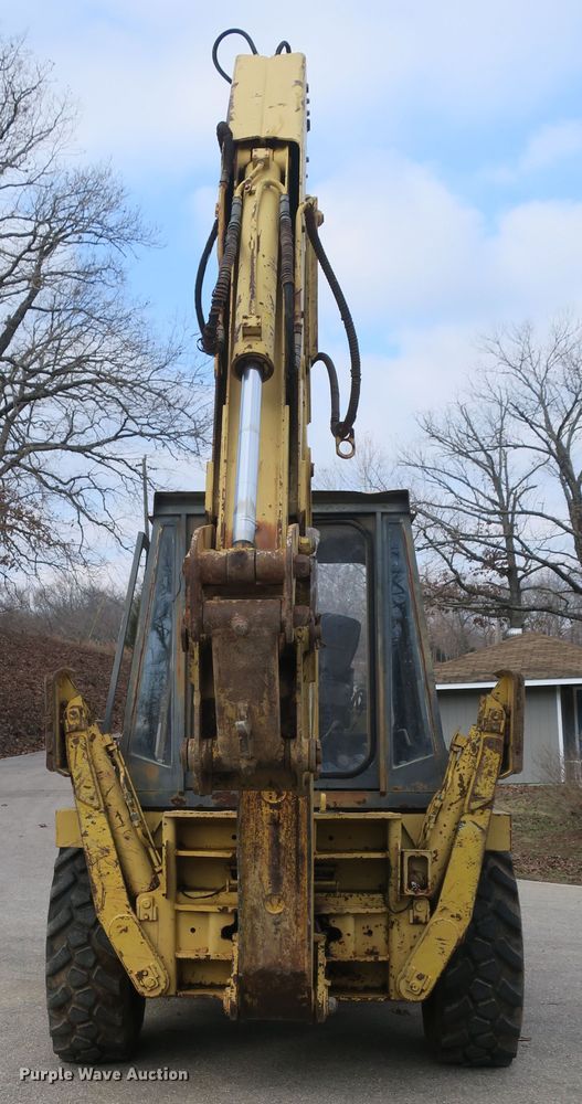 image for item DB10095 Benati 2000 backhoe