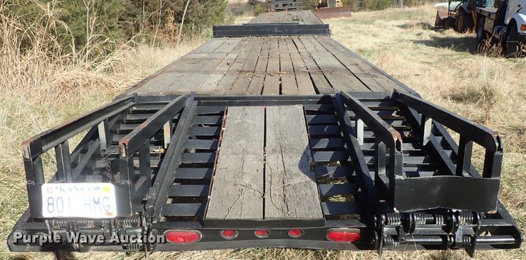 image for item DB7535 1992 CZ Engineering 27MXUT equipment trailer