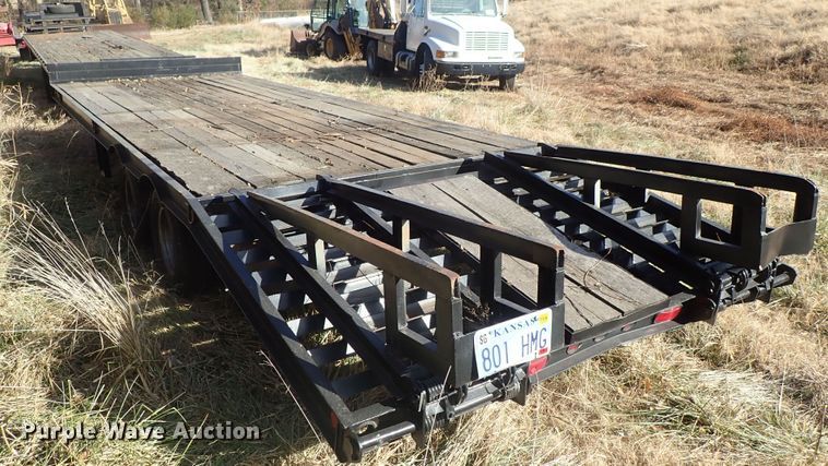 image for item DB7535 1992 CZ Engineering 27MXUT equipment trailer