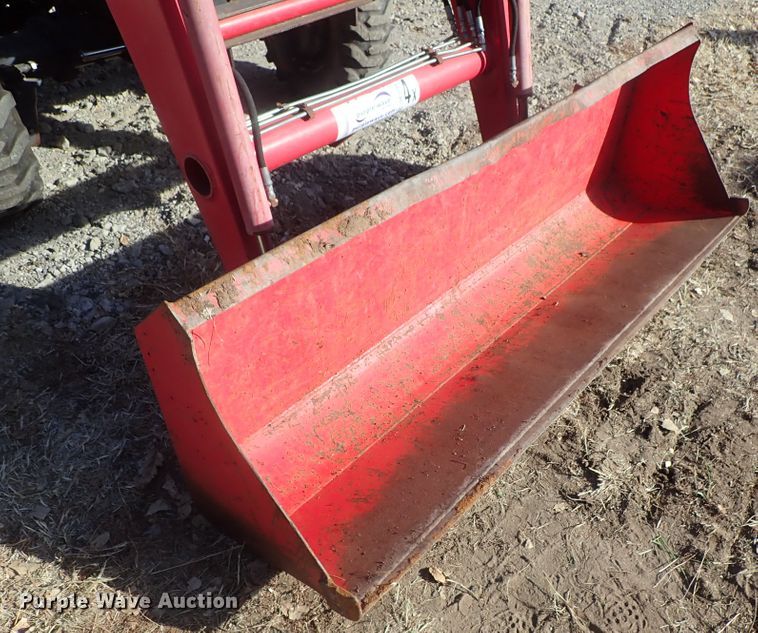 image for item DB7539 2006 Mahindra 3510 MFWD tractor