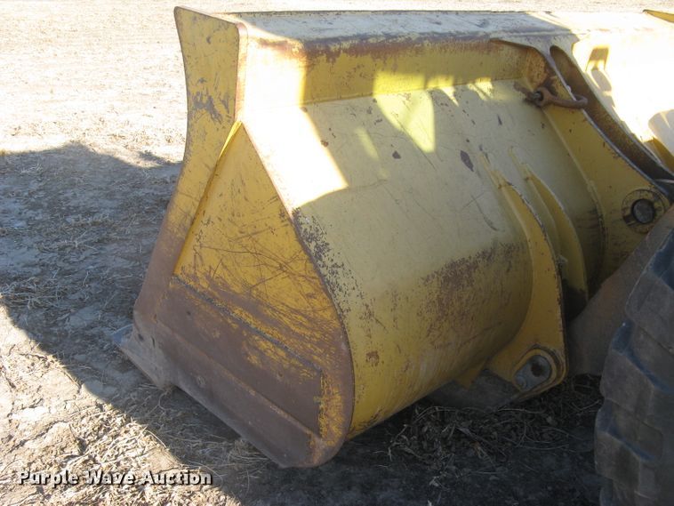 image for item DC1419 2004 John Deere 644J wheel loader