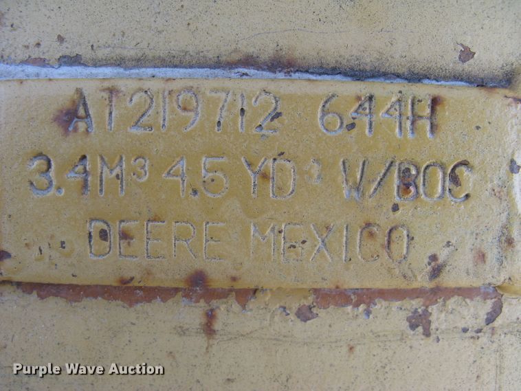 image for item DC1419 2004 John Deere 644J wheel loader