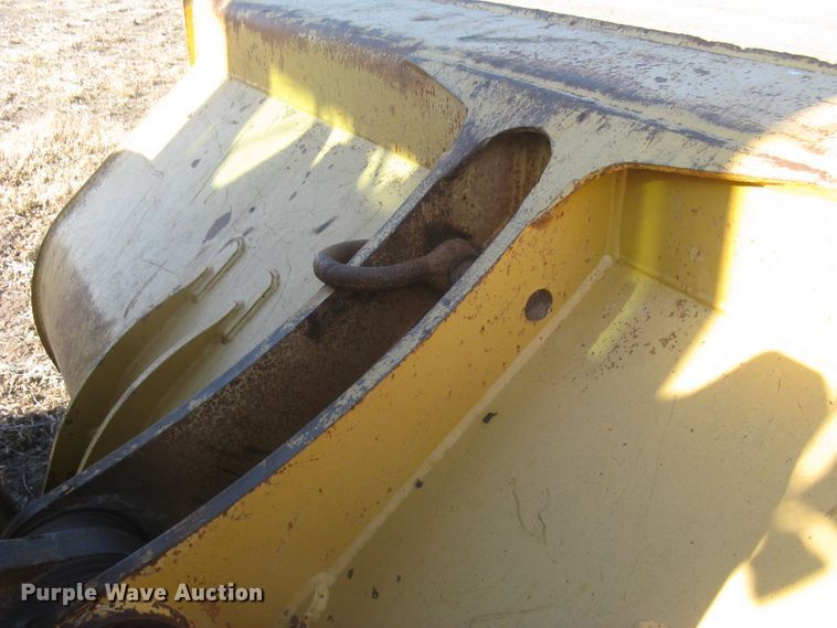 image for item DC1419 2004 John Deere 644J wheel loader