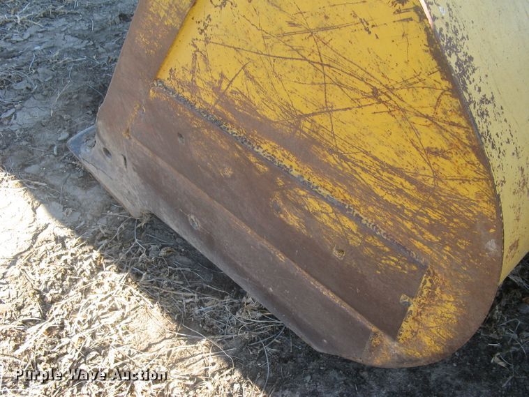 image for item DC1419 2004 John Deere 644J wheel loader