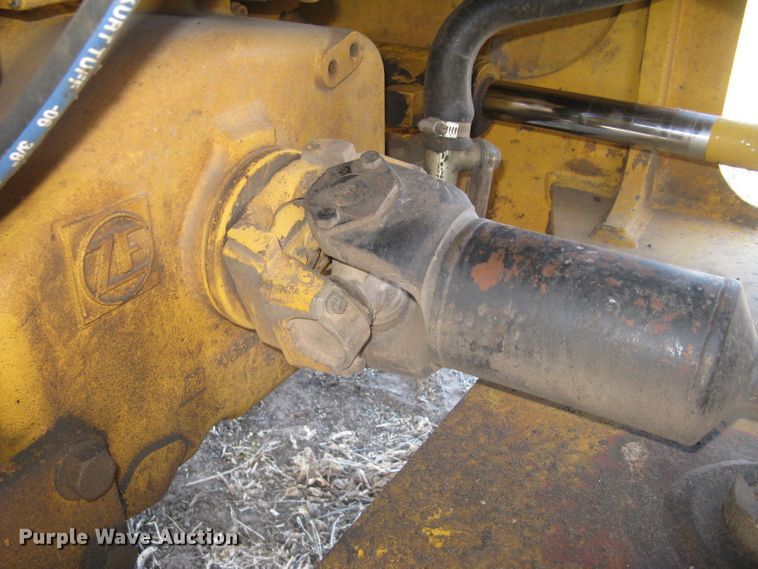 image for item DC1419 2004 John Deere 644J wheel loader