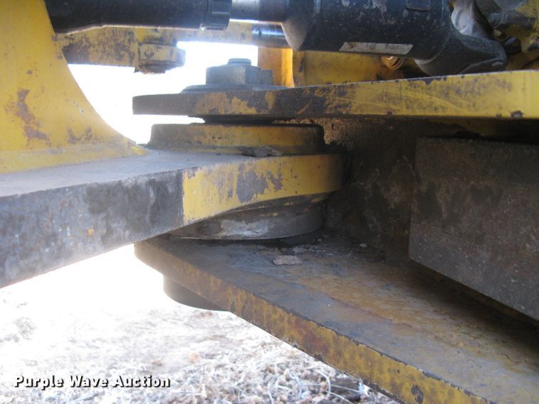 image for item DC1419 2004 John Deere 644J wheel loader