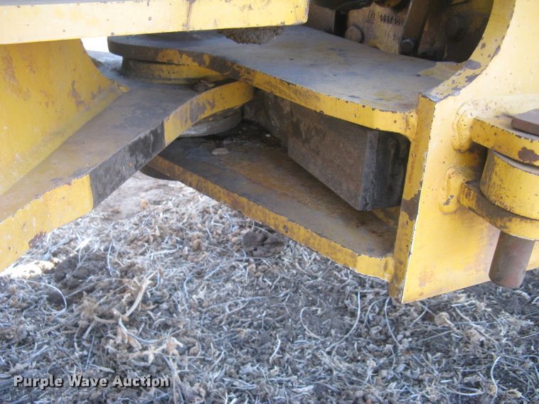 image for item DC1419 2004 John Deere 644J wheel loader