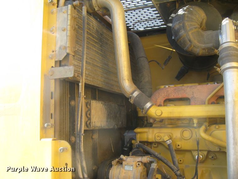 image for item DC1419 2004 John Deere 644J wheel loader