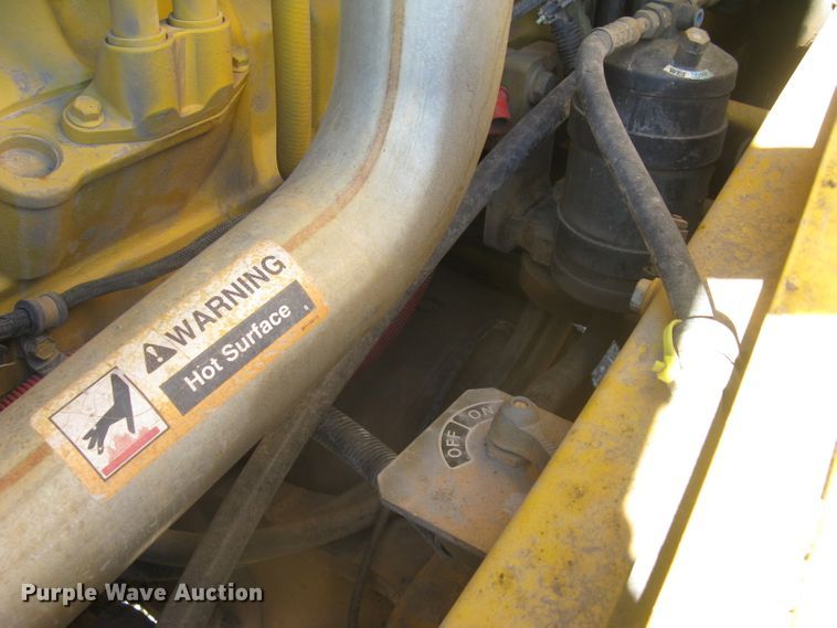 image for item DC1419 2004 John Deere 644J wheel loader