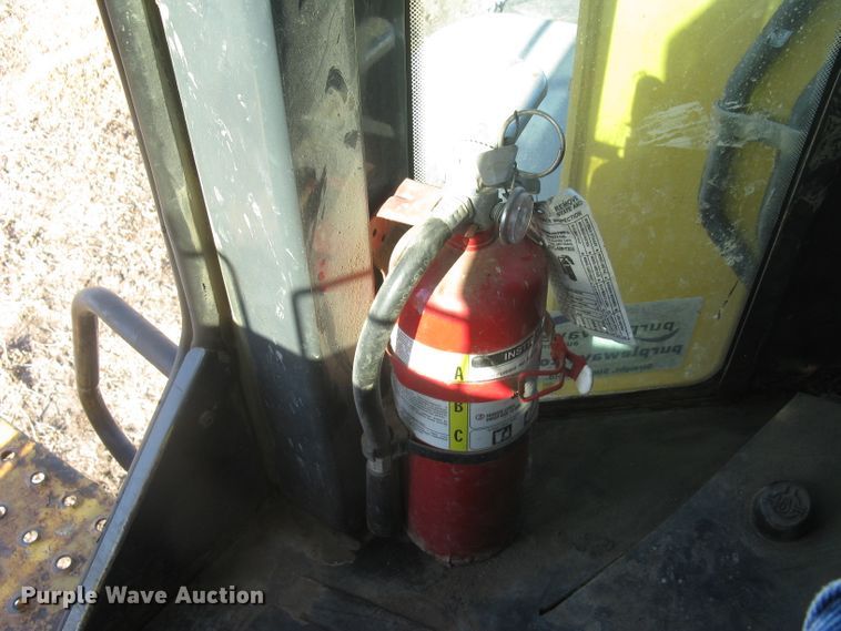 image for item DC1419 2004 John Deere 644J wheel loader