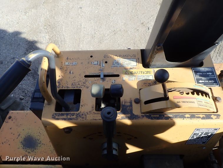 image for item DC3393 Case 460 trencher