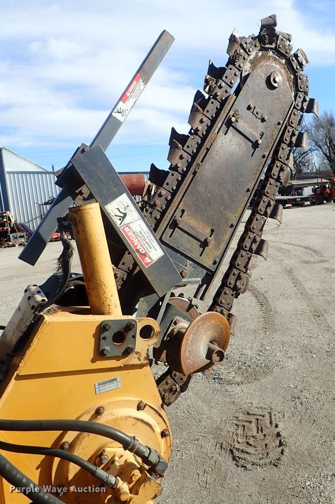 image for item DC3393 Case 460 trencher
