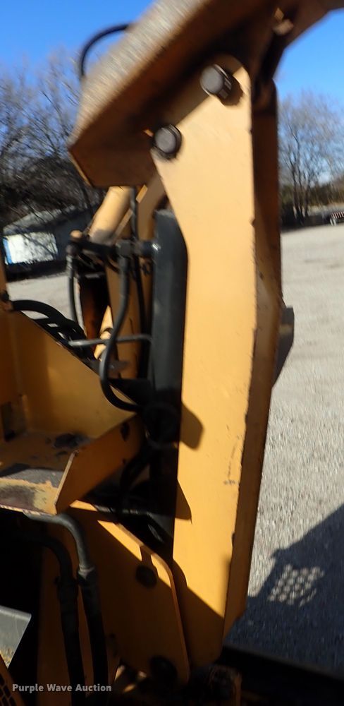 image for item DC3393 Case 460 trencher