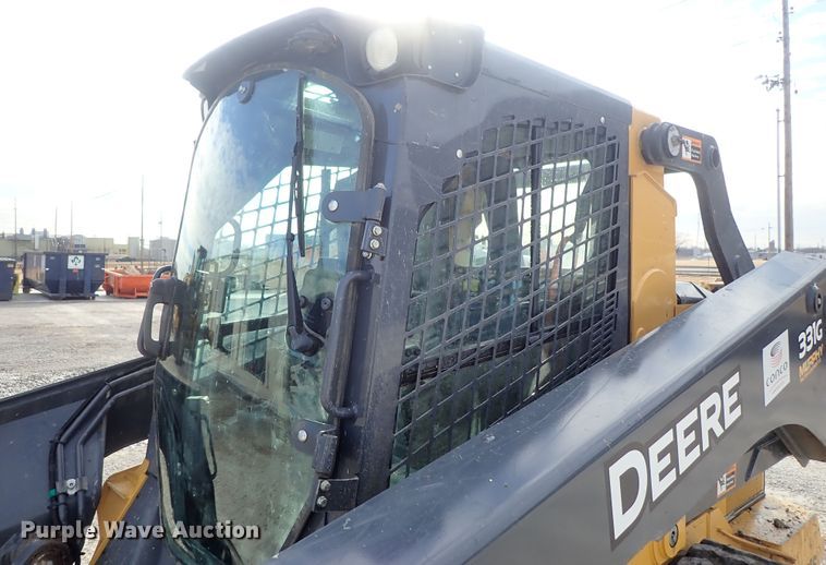 image for item DC3423 2017 John Deere 331G skid steer