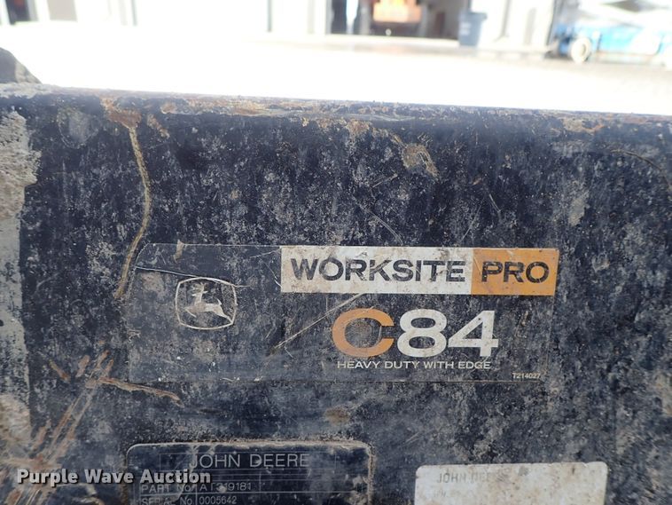 image for item DC3423 2017 John Deere 331G skid steer