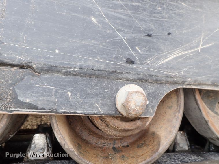 image for item DC3423 2017 John Deere 331G skid steer