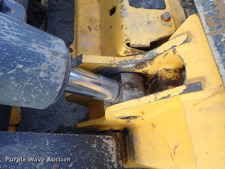 image for item DC3423 2017 John Deere 331G skid steer