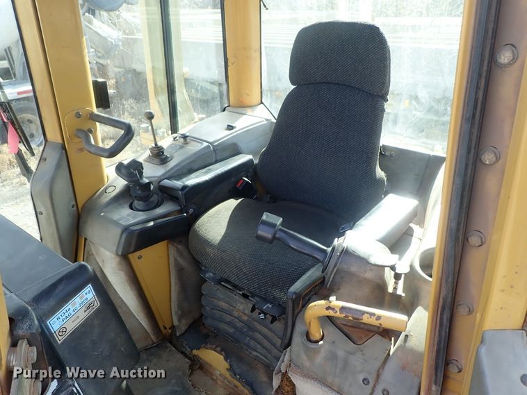 image for item DC3434 2006 Caterpillar D6N XL dozer