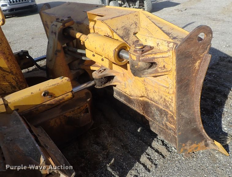 image for item DC3434 2006 Caterpillar D6N XL dozer
