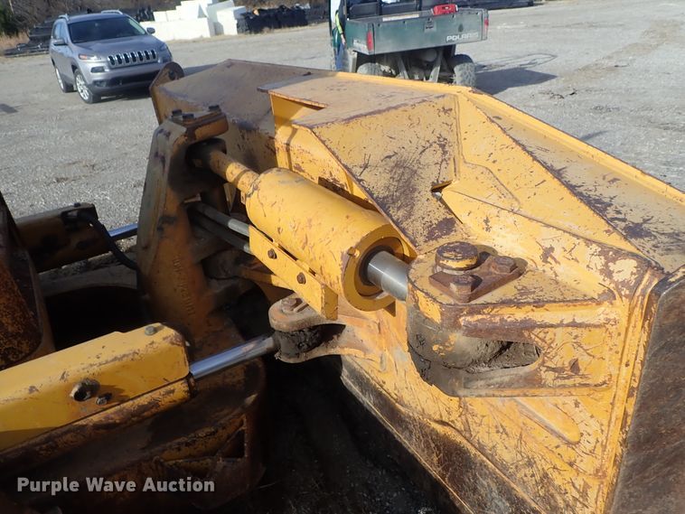 image for item DC3434 2006 Caterpillar D6N XL dozer