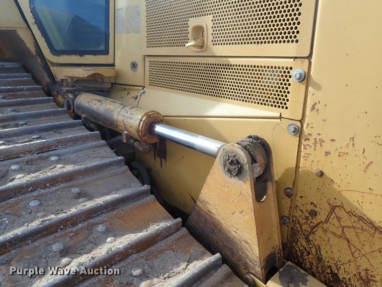 image for item DC3434 2006 Caterpillar D6N XL dozer