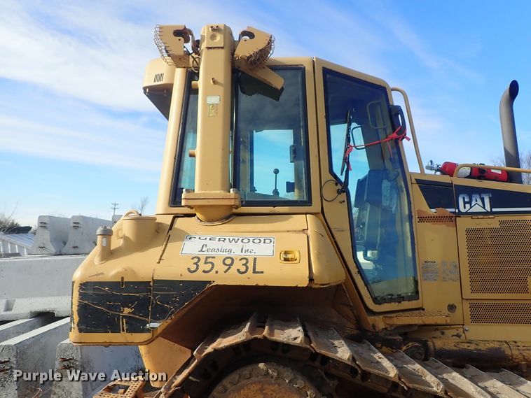 image for item DC3434 2006 Caterpillar D6N XL dozer