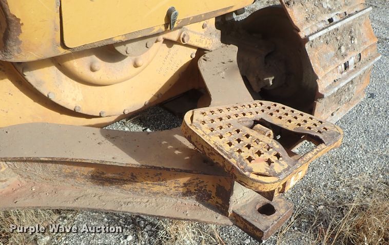 image for item DC3434 2006 Caterpillar D6N XL dozer