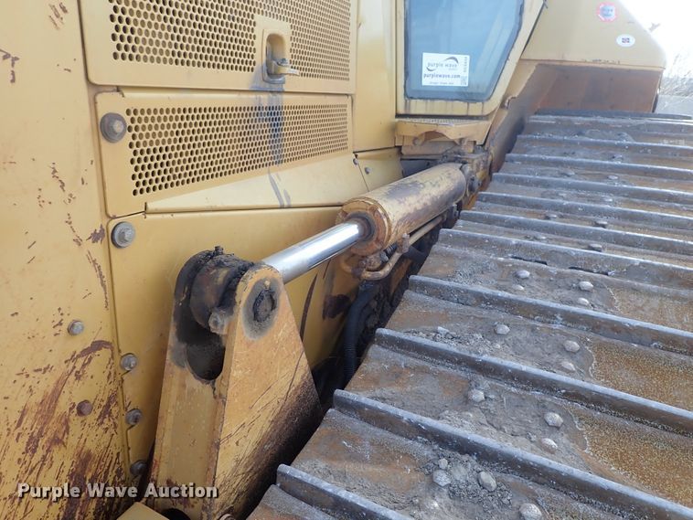 image for item DC3434 2006 Caterpillar D6N XL dozer