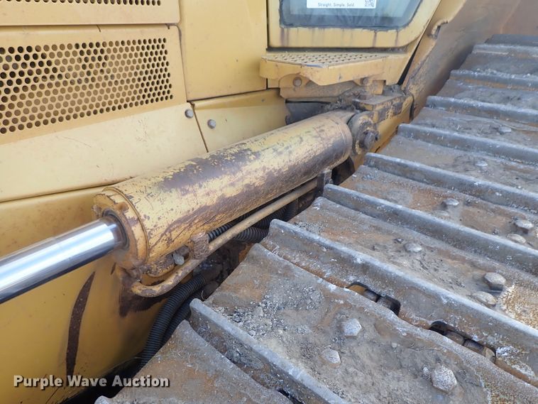 image for item DC3434 2006 Caterpillar D6N XL dozer