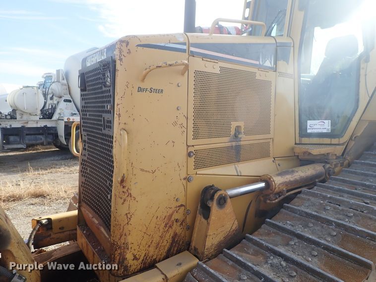 image for item DC3434 2006 Caterpillar D6N XL dozer