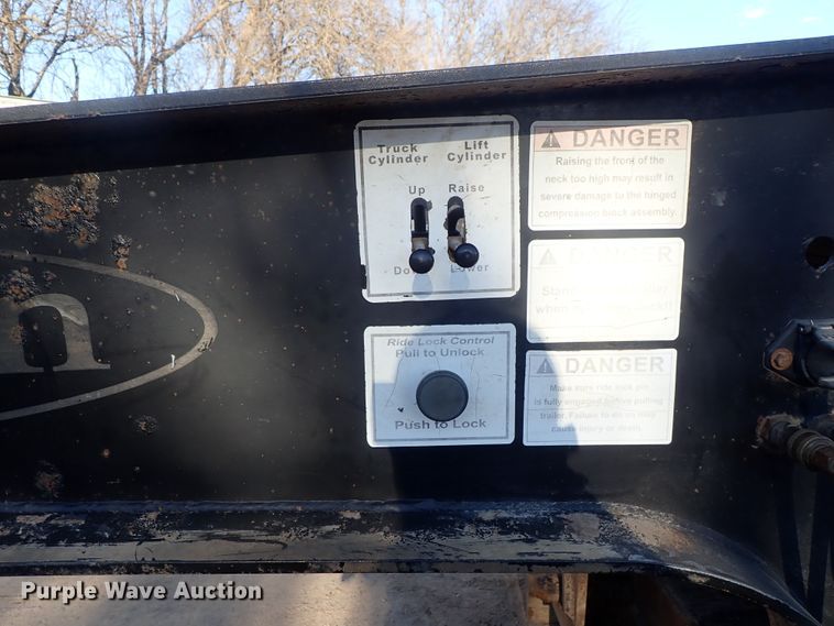 image for item DC3444 2014 Kaufman FR55DT low boy equipment trailer