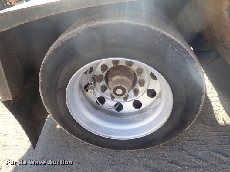 image for item DC3444 2014 Kaufman FR55DT low boy equipment trailer