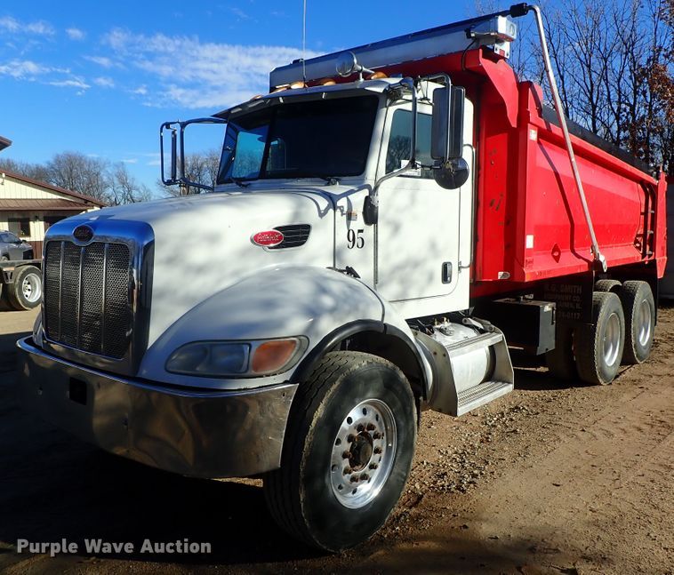 image for item DC3445 2006 Peterbilt 335 dump truck