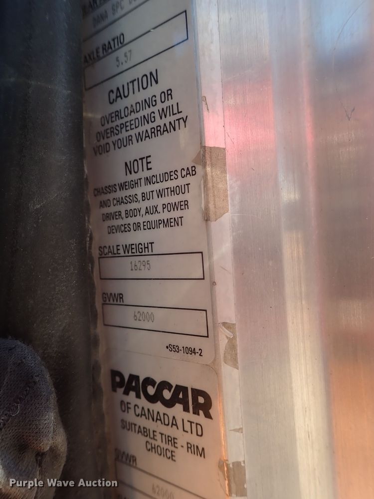 image for item DC3445 2006 Peterbilt 335 dump truck